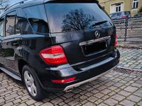 Gebraucht Mercedes ML350 231 PS (169 kW) 2010 Schwarz SUV
