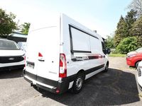 Używany Renault Master 179 KM (131 kW) 2022 Biały Minivan