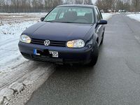 Gebraucht VW Golf 75 PS (55 kW) 2000 Blau Limousine