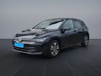 Gebraucht VW Golf VIII 116 PS (85 kW) 2025 Grenadillschwarz metallic Limousine