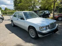 Gebraucht Mercedes 190 75 PS (55 kW) 1990 Weiß Limousine