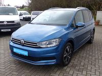 Gebraucht VW Touran Active 150 PS (110 kW) 2022 Blau Van / Kleinbus