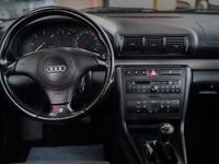 Gebraucht Audi A4 116 PS (85 kW) 2000 Grau Limousine