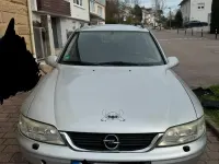 Usata Opel Vectra 148 CV (108 kW) 2001 Argento Station wagon