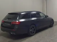 Gebraucht Mercedes E300 AMG line 306 PS (225 kW) 2022 Grau Limousine