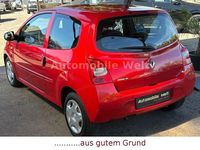 Gebraucht Renault Twingo 75 PS (55 kW) 2011 Rot Kleinwagen