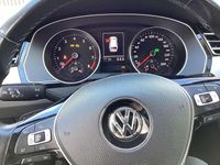 Gebraucht VW Passat Highline 220 PS (161 kW) 2015 Grau Kombi