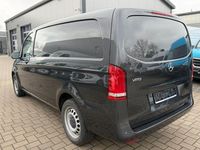 Gebraucht Mercedes e-Vito 85 kW (116 PS) 2022 Grau Van / Kleinbus