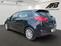 Gebraucht Kia Ceed Attract 99 PS (72 kW) 2015 Schwarz Kleinwagen