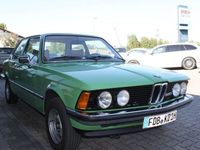 Gebraucht BMW 320 109 PS (80 kW) 1975 Grün Limousine