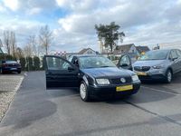 Gebraucht VW Bora 105 PS (77 kW) 2001 Schwarz Limousine