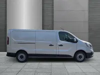 Neu Renault Trafic 170 PS (125 kW) 2025 Grau (highlandgrau) Van / Kleinbus