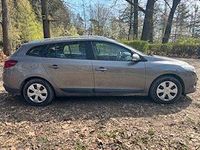 Gebraucht Renault Mégane III 110 PS (80 kW) 2010 Grau Limousine