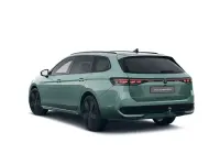 Gebraucht VW Passat R-line 150 PS (110 kW) 2025 Maripositgrün metallic Kombi