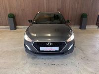 Gebraucht Hyundai i30 120 PS (88 kW) 2018 Grau Limousine