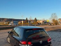 Gebraucht VW Golf VI 90 PS (66 kW) 2010 Schwarz Kleinwagen