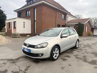 Gebraucht VW Golf VI 90 PS (66 kW) 2010 Silber Kleinwagen