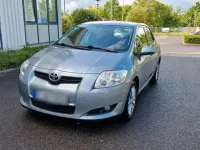 Gebraucht Toyota Auris 101 PS (74 kW) 2010 Grau Kleinwagen