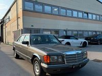 Gebraucht Mercedes 380 204 PS (150 kW) 1985 Grau Limousine