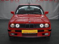 Gebraucht BMW 318 113 PS (83 kW) 1993 Rot Kombi