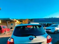 Gebraucht Toyota Auris Hybrid 136 PS (100 kW) 2011 Weiß Limousine