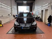 Gebraucht Mercedes A200 Elegance 140 PS (102 kW) 2008 Schwarz Kleinwagen