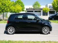 Second-hand Smart ForFour Passion 71 CP (52 kW) 2017 Negru Hatchback