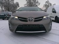Gebraucht Toyota Auris Edition 124 PS (91 kW) 2013 Braun Limousine