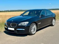 Gebraucht BMW 740 M Sport 306 PS (225 kW) 2011 Schwarz Limousine