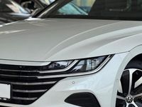 Gebraucht VW Arteon Elegance 218 PS (160 kW) 2022 Weiß Kombi