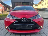 Gebraucht Toyota Aygo X-wave 69 PS (50 kW) 2015 Rot Kleinwagen