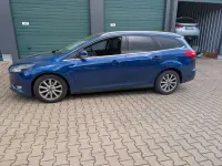 Gebraucht Ford Focus Trend 120 PS (88 kW) 2017 Blau Limousine