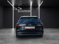 Gebraucht Audi A4 Advanced 190 PS (139 kW) 2020 Mythosschwarz metallic Kombi