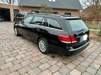 Gebraucht Mercedes E220 170 PS (125 kW) 2015 Schwarz Kombi