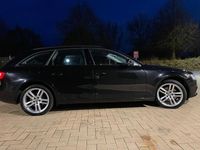 Gebraucht Audi A4 190 PS (139 kW) 2015 Schwarz Kombi