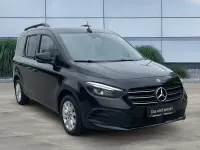 Gebraucht Mercedes T180 Progressive 131 PS (96 kW) 2023 Schwarz Van / Kleinbus