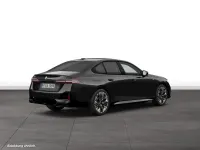 Gebraucht BMW 540 286 PS (210 kW) 2025 Schwarz Limousine