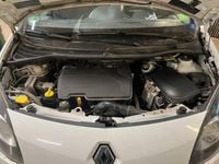 Gebraucht Renault Twingo Dynamique 75 PS (55 kW) 2011 Weiß Kleinwagen