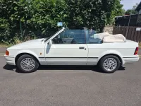 Gebraucht Ford Escort Cabriolet 102 PS (75 kW) 1990 Weiß Cabrio