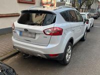 Gebraucht Ford Kuga 140 PS (102 kW) 2011 Weiß SUV