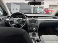 Gebraucht Skoda Superb 170 PS (125 kW) 2010 Silber Limousine