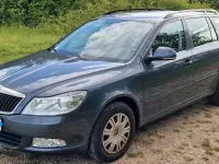 Używany Skoda Octavia 160 KM (117 kW) 2011 Szary Kombi