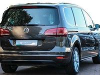 Gebraucht VW Sharan Highline 150 PS (110 kW) 2016 Braun Van / Kleinbus
