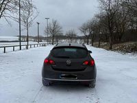 Gebraucht Opel Astra Exklusiv 165 PS (121 kW) 2015 Grau Limousine