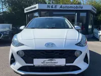 Gebraucht Hyundai i10 Select 67 PS (49 kW) 2021 Weiß Kleinwagen