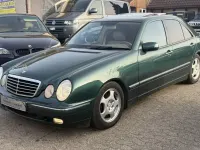 Gebraucht Mercedes E280 Avantgarde 204 PS (150 kW) 2000 Grün Limousine