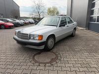 Gebraucht Mercedes 190 75 PS (55 kW) 1989 Weiß Limousine