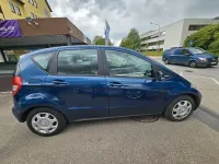 Używany Mercedes A160 95 KM (69 kW) 2010 Niebieski Hatchback