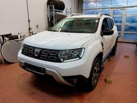 Gebraucht Dacia Duster Celebration 101 PS (74 kW) 2020 Weiß SUV