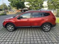 Gebraucht Nissan Qashqai +2 Acenta 150 PS (110 kW) 2009 Rot SUV